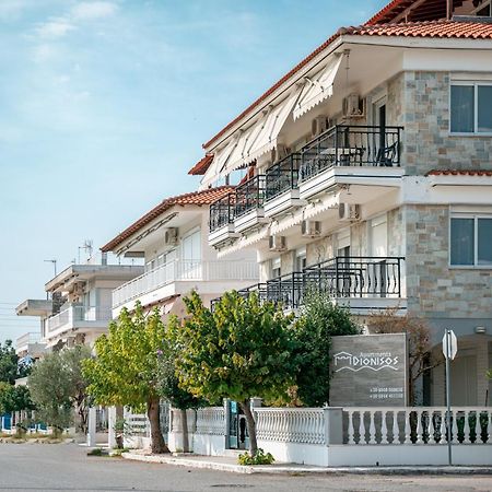 Dionisos Apartments Paralia Dionisiou Eksteriør billede