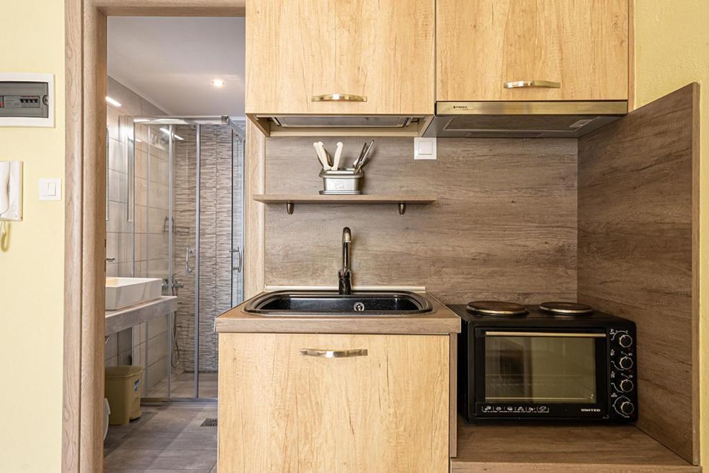 Dionisos Apartments Paralia Dionisiou Eksteriør billede