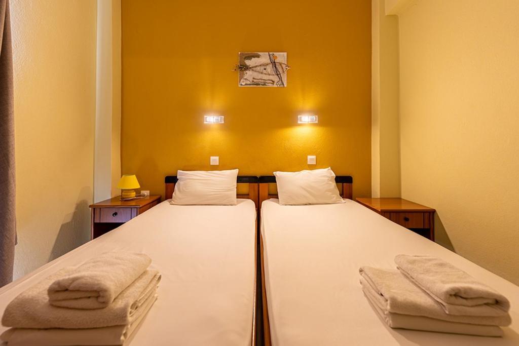 Dionisos Apartments Paralia Dionisiou Værelse billede
